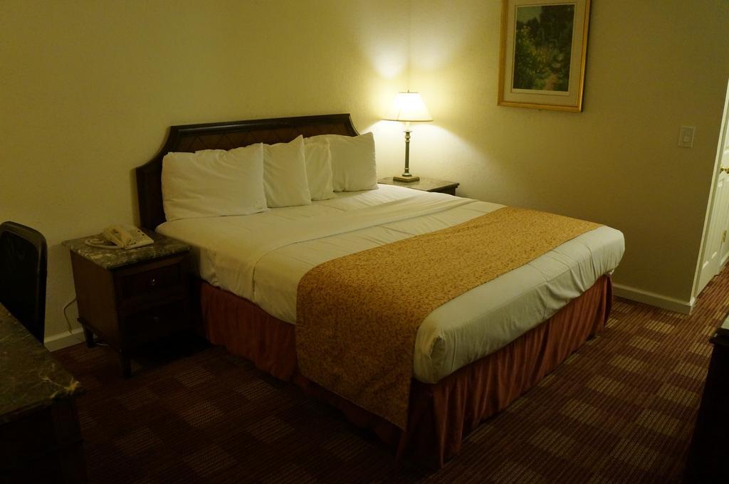 Waterford Inn Szoba fotó
