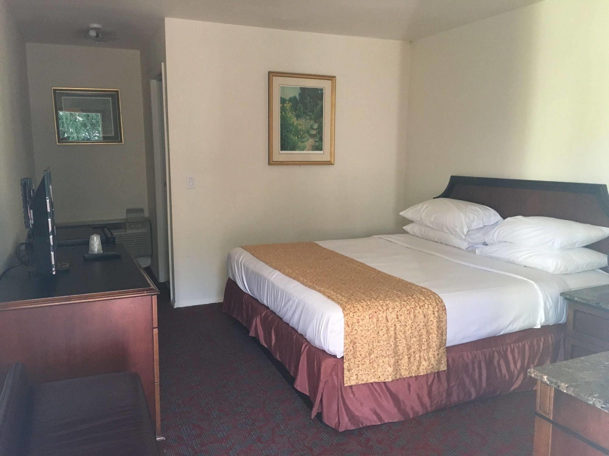 Waterford Inn Kültér fotó